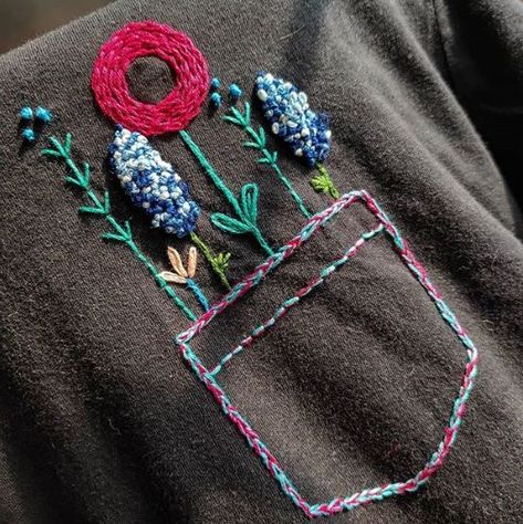 What To Do With Embroidery, Embroidery On T Shirt, Cute Easy Embroidery, Unconventional Embroidery, Embroidery Tips And Tricks, Embroidery Patterns For Beginners, Embroidery Project Ideas, Hand Embroidery Ideas, Flowers Hand Embroidery