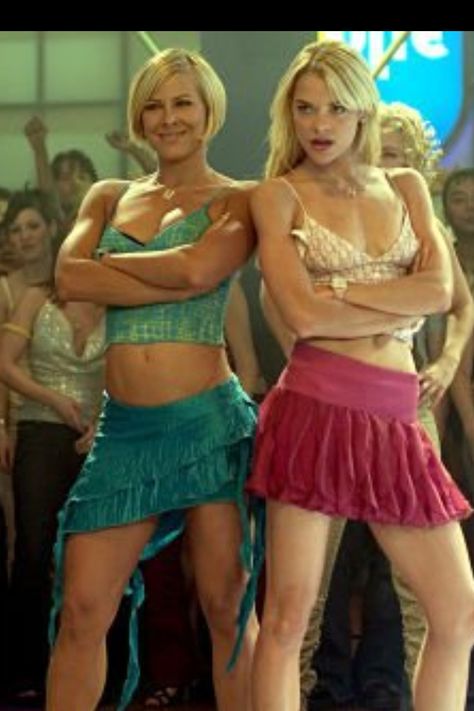 Brittany Daniel 2000s Movie Fashion, White Chicks Movie, Brittany Daniel, Chick Outfit, Jamie King, Jaime King, 2000s Fashion Trends, White Chicks, Looks Pinterest