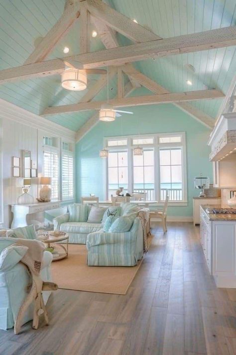 Coastal Modern Living Room, Beach Cottage Kitchens, Beach Cottage Ideas, Ocean Room Decor, Boho Beach House, Beach Interior Design, Cabin Living Room, Lake Style, Beach House Living Room