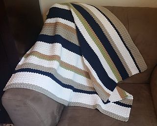 This pattern can be worked in any size with any weight yarn; just make sure you start with an odd number of Ch (e.g. multiples of 2+1). I recommend making a gauge swatch first if you want it to come out a specific size. Striped Baby Blanket, Crochet Afgans, Baby Afghan Crochet, Striped Blankets, Baby Afghans, Baby Blanket Pattern, Knit Picks, Free Baby Stuff, Girl Pattern