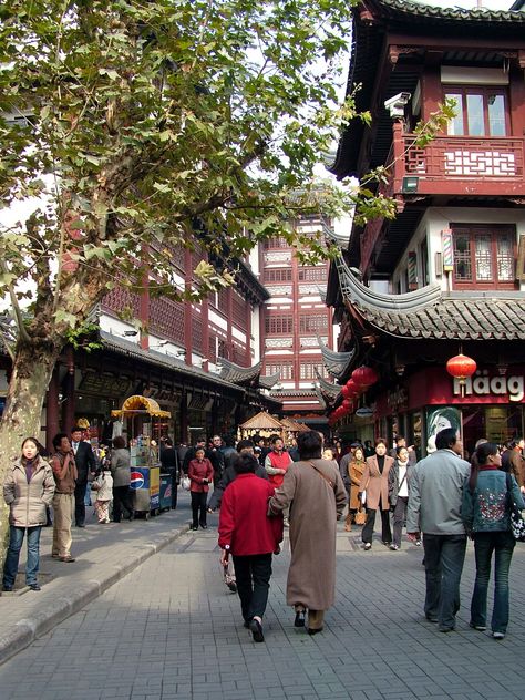 Old Town, Shanghai, China Pekin China, China Pics, Chinese Scenery, China Aesthetic, Holiday China, China Shanghai, China Architecture, China Culture, China Image