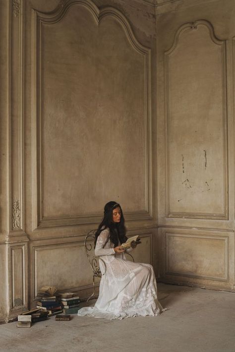 Chateau De Gudanes, Ann Street Studio, Jamie Beck, Chateaux Interiors, Light Academia Aesthetic, Artistic Space, Chateau France, French Chateau, French Interior