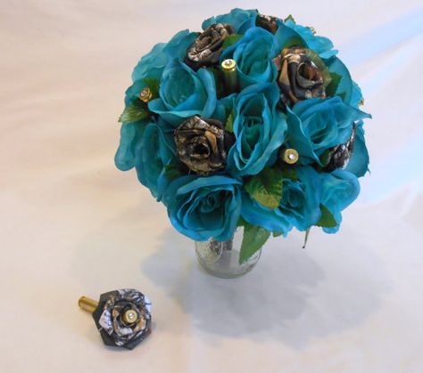 1 Bridal Bouquet  4 Bridesmaids Bouquets  5 Boutonnieres      Turquoise. Mossy Oak Camo and Brass Bullet Shells ➡️ http://jto.li/TpZ3e Teal And Camo Wedding, Wedding Colors February, Camo Flowers, Teal Bouquet, Turquoise Bouquet, Best Wedding Colors, Simple Bridal Shower, Tropical Wedding Flowers, Vintage Bouquet