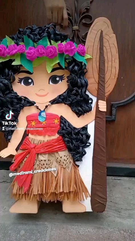 Moana Decorations, Moana Crafts, Moana Birthday Party Theme, Moana Theme, Piñata Ideas, Moana Birthday Party, Moana Party, Moana Birthday, Preschool Arts And Crafts