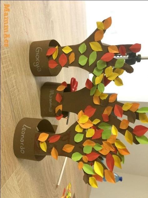 Kids Fall Crafts, Fall Arts And Crafts, Folding Origami, Autumn Activities For Kids, Fall Crafts For Kids, Autumn Crafts, Paper Crafts Diy Kids, Fall Kids, Thanksgiving Crafts