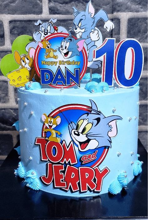 Tom and Jerry Theme Cake Ideas Images (Birthday Cake Pictures) Cartoon Themed Cakes, Tom And Jerry Theme Cake, Cartoon Cake Designs Birthday, Tom And Jerry Cake Designs, Tom And Jerry Cake Ideas, Tom And Jerry Birthday Cakes, Tom And Jerry Birthday Party Ideas, Cartoon Theme Cake, Old Tom And Jerry