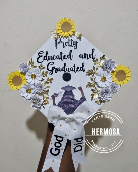 👩🏽‍🎓👩🏽‍🎓👩🏽‍🎓 #grad #graduation #gradcap #hermosagrad #hermosakraftz