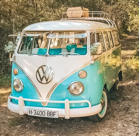 Combi Hippie, Vw Kampeerwagens, Kombi Hippie, Van Hippie, Vw Minibus, Vintage Volkswagen Bus, Kombi Motorhome, Volkswagen Vans, Retro Auto