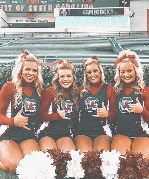 College Cheerleader Aesthetic, Cheerleader Aesthetic, Sorority Aesthetic, College Cheerleader, Cheer Things, Go Gamecocks, Usc Gamecocks, School Cheer, College Cheerleading