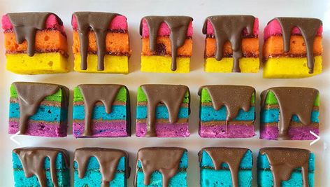 Recipe: Zola Bakes Rainbow Cookies Best Food Gifts, Boozy Cupcakes, Rainbow Cookie, Gooey Cookies, Magnolias Bakery, Rainbow Cookies, Raspberry Filling, Chocolate Drip, Restaurants Food