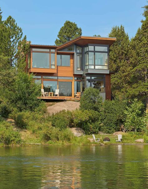 A modern yet warm house overlooking the beautiful Deschutes River Steel Siding, Cabin Exterior, Chaise Metal, Metal Siding, Contemporary Garden, Luxe Interiors, River House, Interiors Design, Contemporary Bedroom