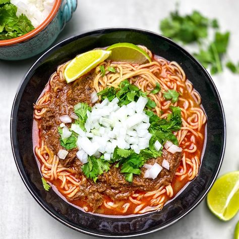 Easy 5 Ingredient Beef Birria Ramen (15 Minute Recipe!) - Trader Joe's 5 Items or Less Birria Ramen Trader Joes, Birria Ramen Recipe, Birria Recipes, Birria Ramen, Beef Birria Recipe, Meatless Chicken, Beef Birria, Easy Ramen, Ramen Recipe