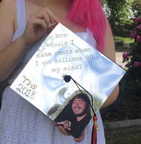 I graduated high school in 2018 and as a post malone fan, this was my favorite idea Post Malone Graduation Caps, Grad Cap Ideas, Senior Things, Diy Graduation Cap, Diy Graduation, Grad Ideas, Grad Caps, I Graduated, Cap Ideas