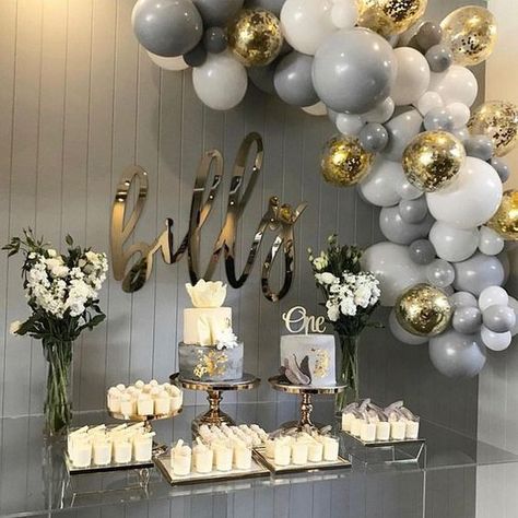 Gray is 💗 Event Stationery, Birthday Table Decorations, Gold Confetti Balloons, בר מצווה, White Balloons, Confetti Balloons, Baby Shower Balloons, Balloon Garland, Wedding Event