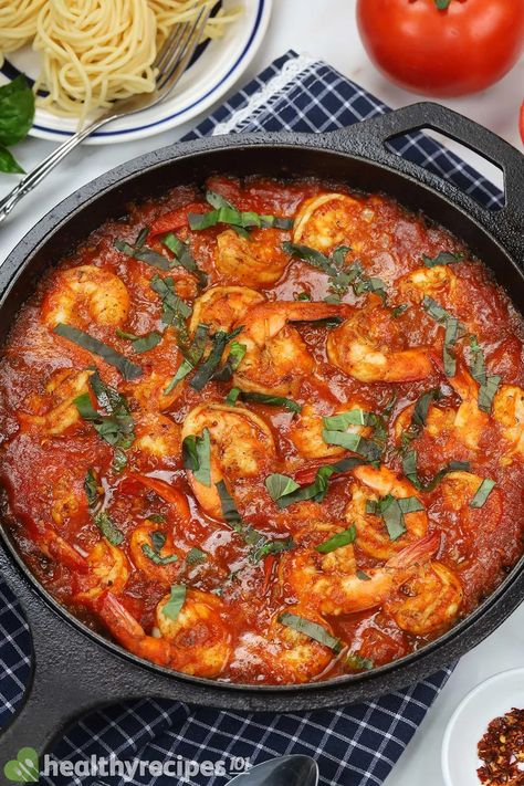 This shrimp marinara recipe is one of our favorite pasta dishes. It features al-dente pasta laden with the classic marinara sauce and plump shrimp. Seafood Marinara Recipes, Marinara Recipes, Shrimp Newburg, Classic Marinara Sauce, Seafood Marinara, Shrimp Marinara, Shrimp Mozambique, How To Peel Shrimp, Marinara Recipe