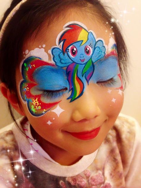 My Little Pony Haloowin Makeup, Toddler Makeup, Pony Makeup, Adult Face Painting, Christmas Face Painting, Face Painting Easy, My Little Pony Party, Kids Face Paint, Face Paintings