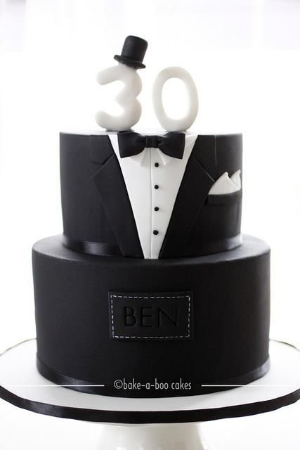 36 Birthday Cake Ideas for Men Men Cakes, Black And White Cake, Rodjendanske Torte, Bakery Inspiration, Tuxedo Cake, Big 30, Sponge Cakes, Birthday Cakes For Men, Gateaux Cake