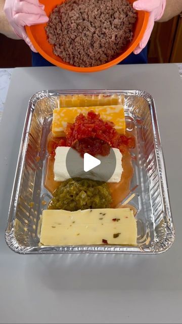 The Madison Family on Instagram: "Cheese Dip is so good! #nachos #dip #fiestadip #recipes #cooking #appetizers #partyfoods #gamedayfood" Easy Homemade Nachos, Mexican Taco Dip Recipes, Nacho Potluck, Easy Nacho Dip Recipes, Blackstone Cheese Dip, Easy Appetizers Mexican, Nacho Cheese Dip With Meat, Chicken Cheese Dip Recipes, Nacho Ideas Recipes