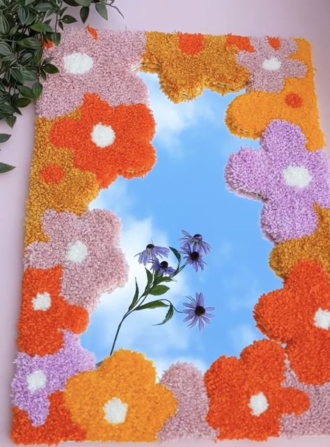 Tufting Ideas Mirror, Tufting Mirror Design, Tufting Mirror Ideas, Tufting Art Ideas, Punch Needle Mirror, Tufted Mirror, Funky Mirrors, Tufting Diy, Mirror Crafts