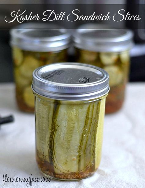 How to Make Kosher Dill Pickles Sandwich Pickles, Quick Pickle Recipe, Kosher Pickles, Refrigerator Pickles Dill, Garlic Dill Pickles, Homemade Pickles Dill, Kosher Dill Pickles, Pickle Recipes Homemade, Dill Pickle Slices