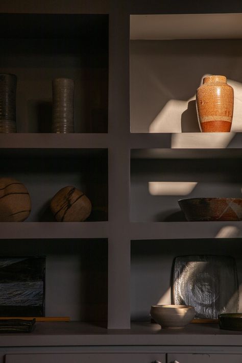 Brown vase on white wooden shelf photo – Free Indoors Image on Unsplash Wallpapers Interior, Shea Homes, Wooden Tie, Hanging Shoe Organizer, Brown Vase, Organizing Wires, Shelf Furniture, Ceramic Heater, Brown Flower