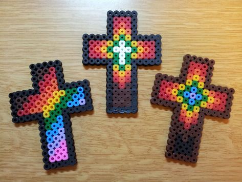 Hama bead crosses for Easter Messy Church Perler Bead Designs, Angel Pattern, Sheep Crafts, Melty Bead Patterns, Fuse Bead Patterns, Art Perle, Hama Beads Design, Perler Bead Templates, Perler Crafts