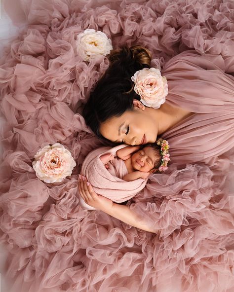 Nothing is more precious than capturing a special moment between a mother and her daughter. Here I had the opportunity to document the love they share for each other with a beautiful pink background. I’m so grateful to be a photographer and to have been able to capture this special bond between the two of them. ‌ #photography #familyphotography #motherdaughter #love #family #babygirl #memories #grateful #photooftheday #happiness #picturemomentsphotography Newborn Photographer Studio, Mother And Her Daughter, Good Instagram Captions, Newborn Baby Photography, Love Family, So Grateful, Newborn Photographer, Instagram Captions, A Mother