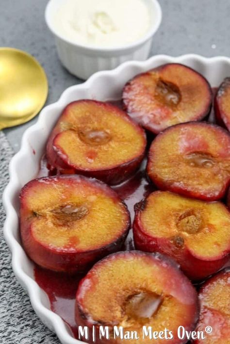 Brown Sugar Baked Plums Baked Plums, Sugared Plums, Types Of Plums, Plum Dessert, Make Dessert, Sugar Plums, Fruit Dessert Recipes, Stone Fruits, Easy To Make Desserts