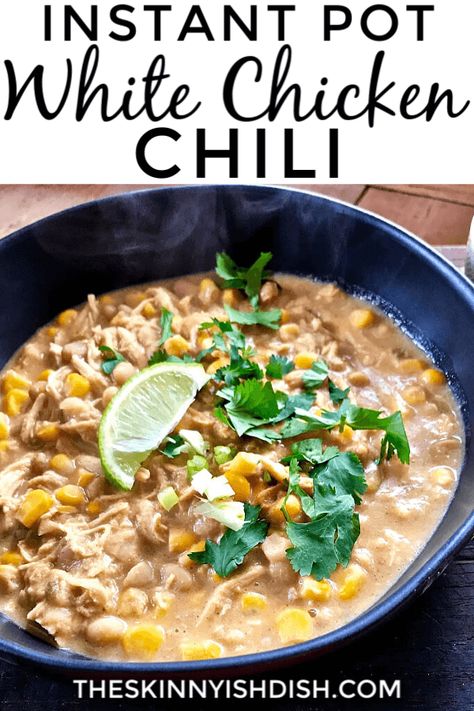 White Chicken Chilli, Instant Pot White Chicken Chili, White Chicken Chili Recipe Crockpot, White Chicken Chili Slow Cooker, White Chicken Chili Recipe, Chicken Chili Crockpot, White Bean Chicken Chili, Slow Cooker Chicken Chili, Creamy White Chicken Chili