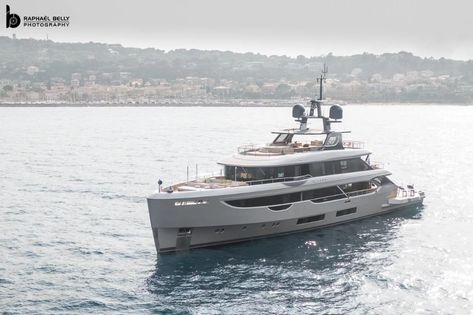 REBECA Yacht • Benetti • 2020 • Owner Tim Ciasulli Benetti Yachts, Azimut Yachts, Monaco Yacht Show, Lower Deck, Aluminum Boat, Sport Boats, Yacht Boat, Yacht For Sale, Order Book