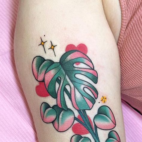 Clara on Instagram: "Cloud’s Monstera in tattoo form! ✨ Thank you so much - was lovely to meet you! 💕✨ . . . #planttattoo #botanicaltattoo #neotraditionaltattoo #bristoltattoo" Monstera Plant Tattoo Traditional, Traditional Monstera Leaf Tattoo, Neo Traditional Hydrangea Tattoo, Neotraditional Plant Tattoo, Neo Traditional Botanical Tattoo, Monstera Tattoo Traditional, Plant Tattoo Traditional, Colour Flower Tattoo, Tropical Plant Tattoo