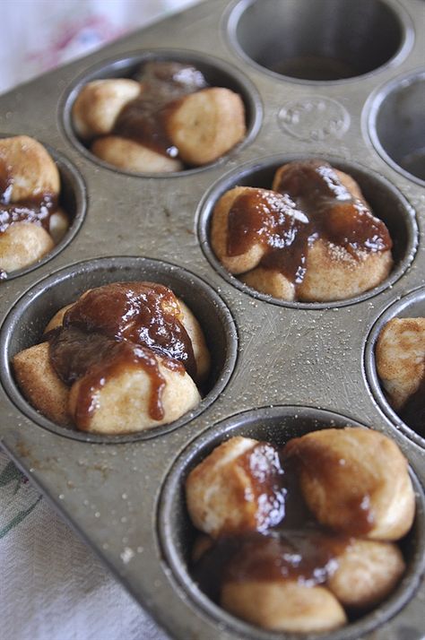 Individual Monkey Bread Mini Monkey Bread Muffins, Monkey Bread Small Batch, Monkey Bread Individual, Money Bread, Monkey Bread 9x13 Pan, Monkey Bread In 8x8 Pan, Mini Monkey Bread, Cinnamon Pull Apart, Monkey Bread Muffins