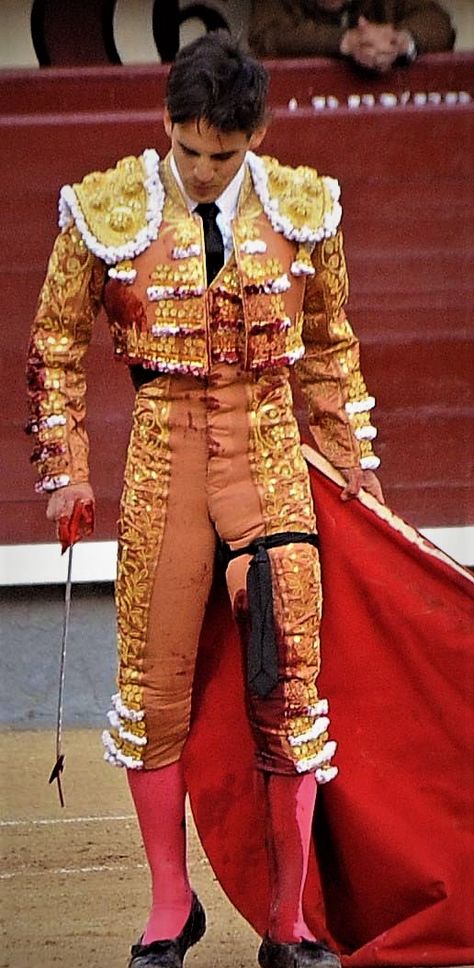 Steampunk Circus, Bull Fighter, Matador Costume, Bull Ring, Flamenco Dancers, Men In Uniform, Motor Racing, Mens Costumes, Seville