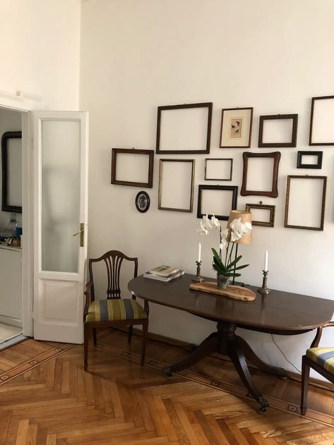 Great location and cozy - Flats for Rent in Milano, Lombardia, Italy Flat Rent, Shared Bathroom, Private Room, For Rent, Milan, Gallery Wall, The Unit, Italy, Bedroom