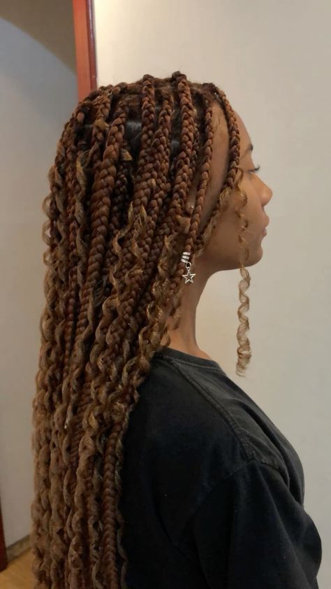 #fashion, #style, #outfitinspiration, #beauty Dark Ginger Box Braids, Brown Braid Hairstyles, Calico Box Braids, Grey Hair Over 50, Afro Braids, Hairstyles For Ladies, Korean Short Hair, Cute Box Braids, Braids Ideas