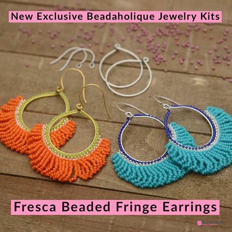 Learn to brickstitch seed beads onto a hoop and make a statement with a lovely looped fringe in colorful combinations to brighten your style! Circular Brick Stitch, Fringe Earring, Earring Kit, Bead Crochet Rope, Brick Stitch Earrings, Beaded Jewelry Tutorials, Seed Bead Tutorial, Beaded Earrings Patterns, Jewelry Kits