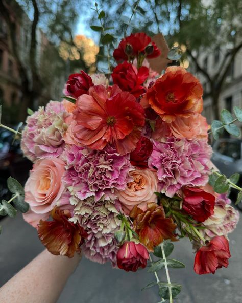 It’s the perfect day for a Trader Joe’s fall bouquet! #traderjoesflowers #diybouquet Trader Joe’s Bridal Bouquet, Trader Joe’s Fall Flowers, Trader Joe’s Bouquet Recipes, Flower Arrangements Trader Joe’s, Trader Joe’s Bouquet, Trader Joes Flower Arrangements, Fall Bouquet, The Perfect Day, Trader Joe’s