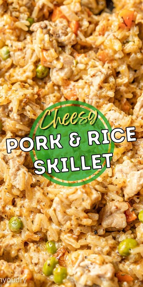 This Cheesy Pork and Rice Skillet is all made in just one pan for an easy and quick weeknight dinner! Quick Delicious Dinner Recipes, Pork Casserole Recipes, Leftover Pork Recipes, Shredded Pork Recipes, Pork And Rice, Leftover Pork Chops, Quick Delicious Dinner, Pork Chops And Rice, Pork Casserole