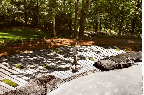 The work “Give Peace a Chance” commemorates the famous John Lennon song written during his 1969 Montréal bed-in with Yoko Ono. Conceived by artist Linda Covit and Groupe Cardinal Hardy’s landscape architect Marie-Claude Séguin, the work is made of approximately 180 limestone slabs laid side by side on flat ground, on which the phrase Give Peace a Chance is engraved in relief in 40 languages. Montreal, Canada Landscape Plane, Paving Pattern, Canada City, Mount Royal, Give Peace A Chance, Royal Park, Road Design, Of Montreal, Natural Scenery