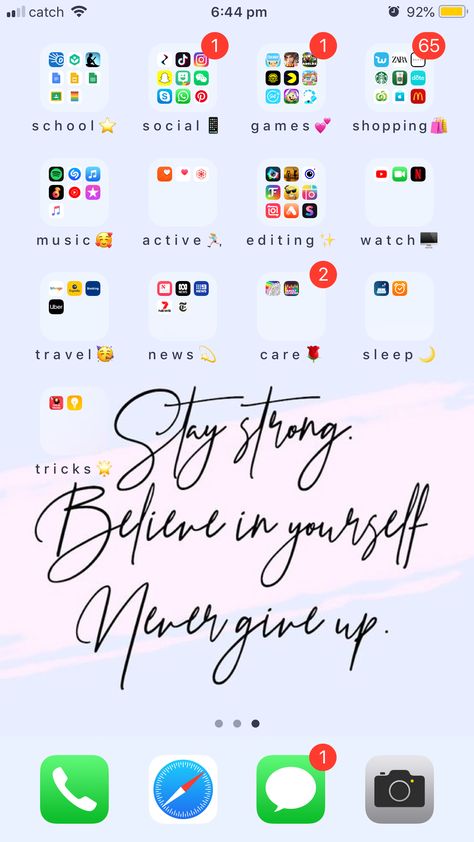 Phone organisation Organization Apps Iphone, Iphone Homescreen Organization Ideas, Iphone Organisation, Homescreen Organization, Phone Organisation, Carcase Iphone, Phone Apps Iphone, Organize Phone Apps, Folder Organization