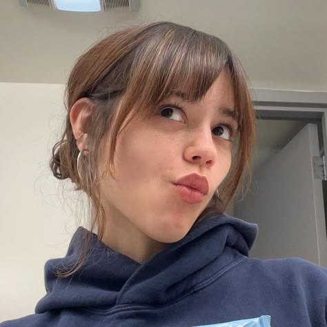 Jen Jen, Future Wife, Hair Inspo Color, Dream Hair, Jenna Ortega, Fashion Pictures, Celebrity Crush, Pretty Woman, Scream