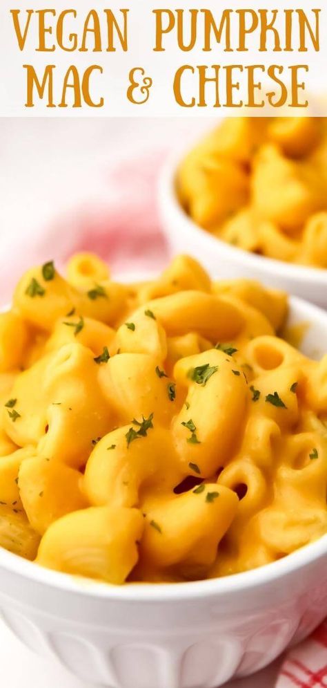 Vegan Crockpot Mac And Cheese, Vegan Pumpkin Mac And Cheese, Autumn Pasta Recipes, Thanksgiving Vegan, Vegan Mac N Cheese, Veg Meals, Fall Pasta, Best Vegan Cheese, Pumpkin Mac And Cheese