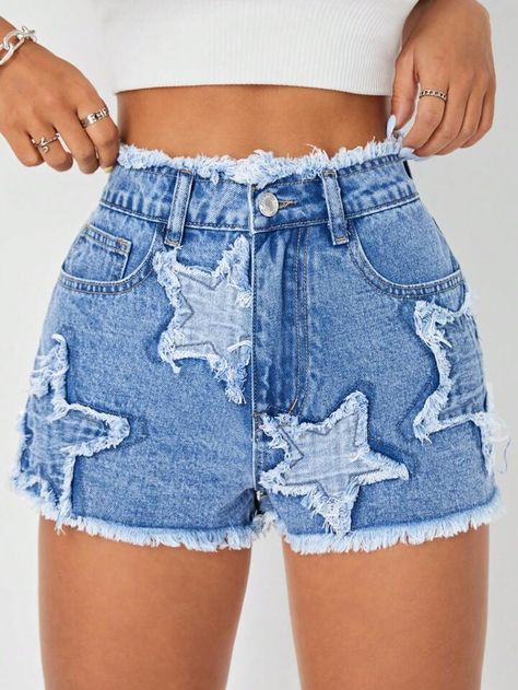 SHEIN ICON Women Star Embroidered Frayed Hem Denim Shorts, Washed | SHEIN USA Rome Outfits, Casual Denim Shorts, Shein Icon, Denim Diy, Cute Jeans, Denim Shorts Women, Cute Shorts, Cute Skirts, Casual Denim