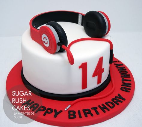 Headphones Cake, Dj Cake, Music Cakes, 14th Birthday Cakes, Music Cake, Teen Cakes, Dre Headphones, 13 Birthday Cake