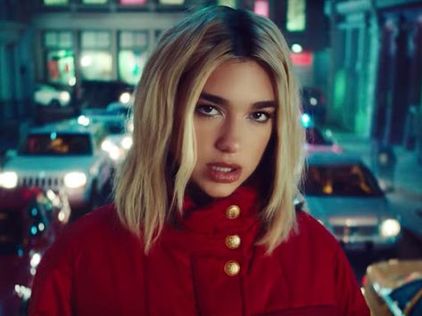 Dua Lipa Blonde, Musica Disco, Nelly Furtado, Post Malone, Dua Lipa, Christina Aguilera, My Heart Is Breaking, Celebrity Pictures, Pop Star