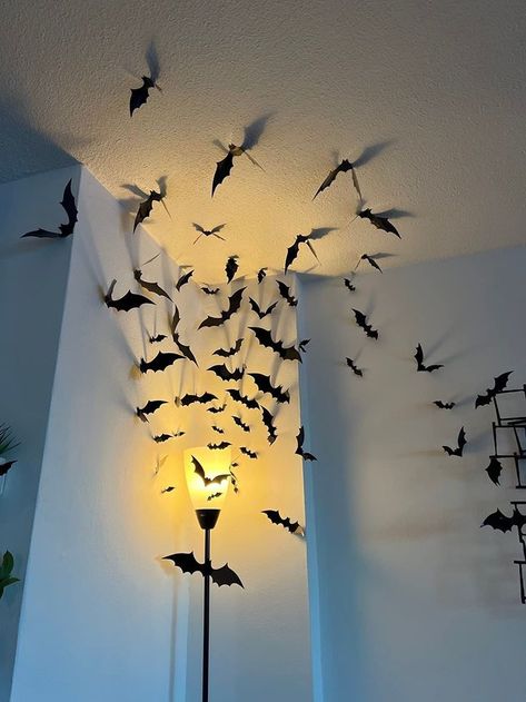 Halloween Party Decorations Indoor Scary, Halloween Diy Apartment, Scary House Decorations, Apartment Halloween Decor Ideas, Halloween Decorations Room Aesthetic, Autumn Festival Decorations, Halloween Decor Idea, Halloween Inspo Decor, Apartment Halloween Decor Outdoor