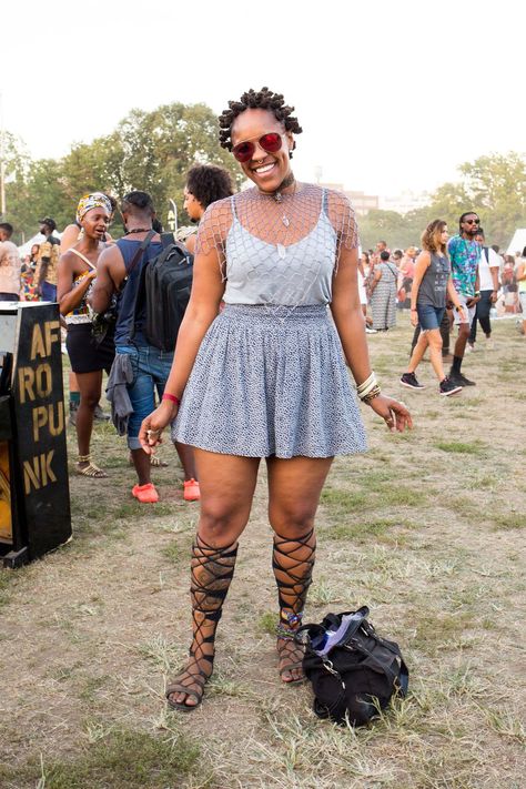 Afro Punk Outfits, Afropunk Festival, Afro Punk Fashion, Concert Outfit Ideas, Inspiration Photos, Afro Punk, Aesthetic People, Punk Outfits, Cosmopolitan