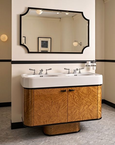 Traditional, classic bathroom vanities | Luxury by Devon&Devon Small Vanity Unit, Devon Devon, Cast Iron Bathtub, Sophisticated Art, Shower Rose, Classic Bathroom, Bauhaus Design, Mixer Shower, Shower Accessories