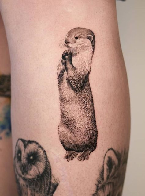 Bubble Tattoo Ideas, Otter Tattoos, Aquatic Tattoo, Unique Animal Tattoos, Bubble Tattoo, Otter Tattoo, Dragon Tattoo Ideas, J Tattoo, Cute Matching Tattoos