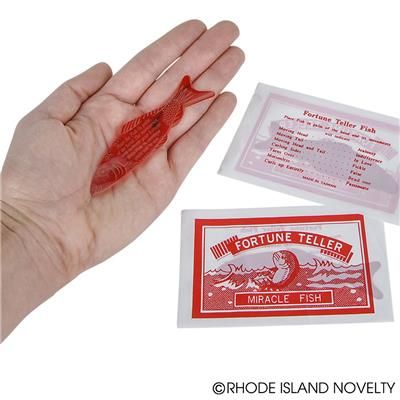 This classic novelty Fortune Teller Fish knows all! Just place the red fish in the palm of your hand and decipher what the movements mean with the answer key on the package. Each order comes with 144 pieces. Ages 5+ #fortunetellerfish #oceanthemedparty #bubbles #poolparty #beachparty Fortune Telling Aesthetic, Aesthetic Fortune Teller, Fortune Teller Fish, Fortune Telling Fish, Fortune Teller Aesthetic, Fortune Fish, Fortune Telling Ball, Vintage Fortune Teller Game, Plastic Fish